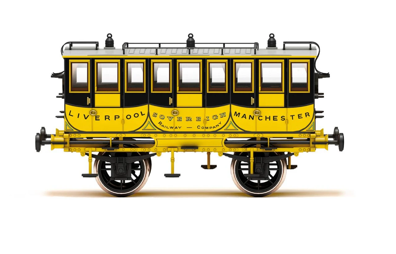 Hornby OO Gauge L&MR, 1st Class Coach ‘Sovereign’ - Era 1 R40445 3 Hornby OO Gauge L&MR, 1st Class Coach ‘Sovereign’ - Era 1 R40445