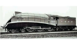 Hornby OO Gauge BR, Class B17/51 4-6-0, 61659 'East Anglian' - Era 4 R30136