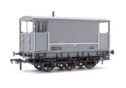 Rapido Trains OO Gauge SECR 6 Wheel Brake Van No.S55371 - BR Freight Grey Model Railway Wagon 931009
